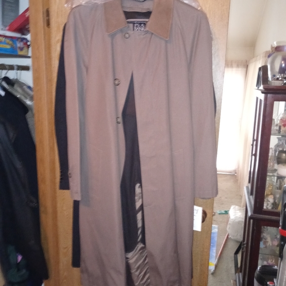 Trench coat